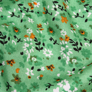 EGGSHELL DITSY FLORAL VISCOSE WOVEN